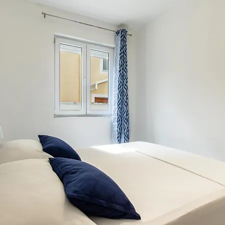 2 Bedroom Awesome In Appartamento