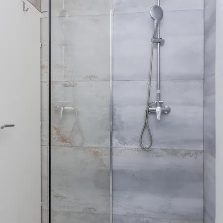 2 Bedroom Awesome In * Nin