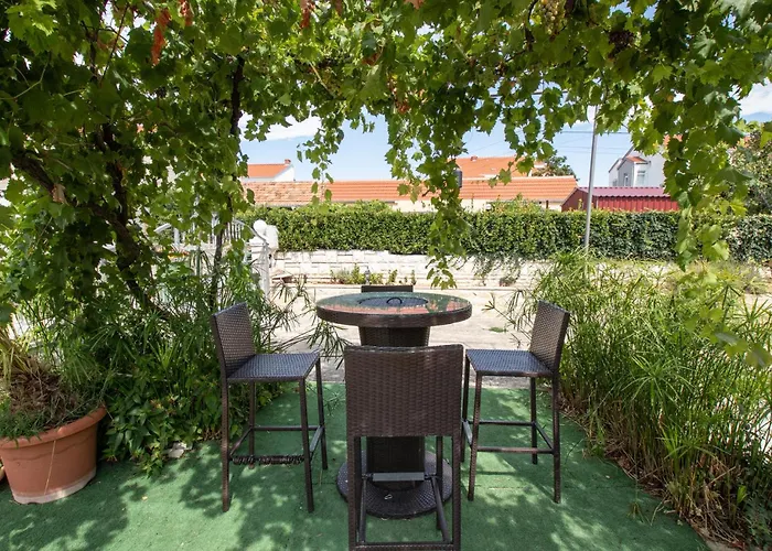 2 Bedroom Awesome In Zadar