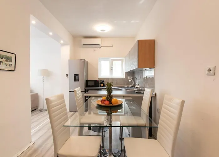 2 Bedroom Awesome In Zadar