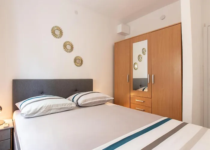 2 Bedroom Awesome In Apartman *